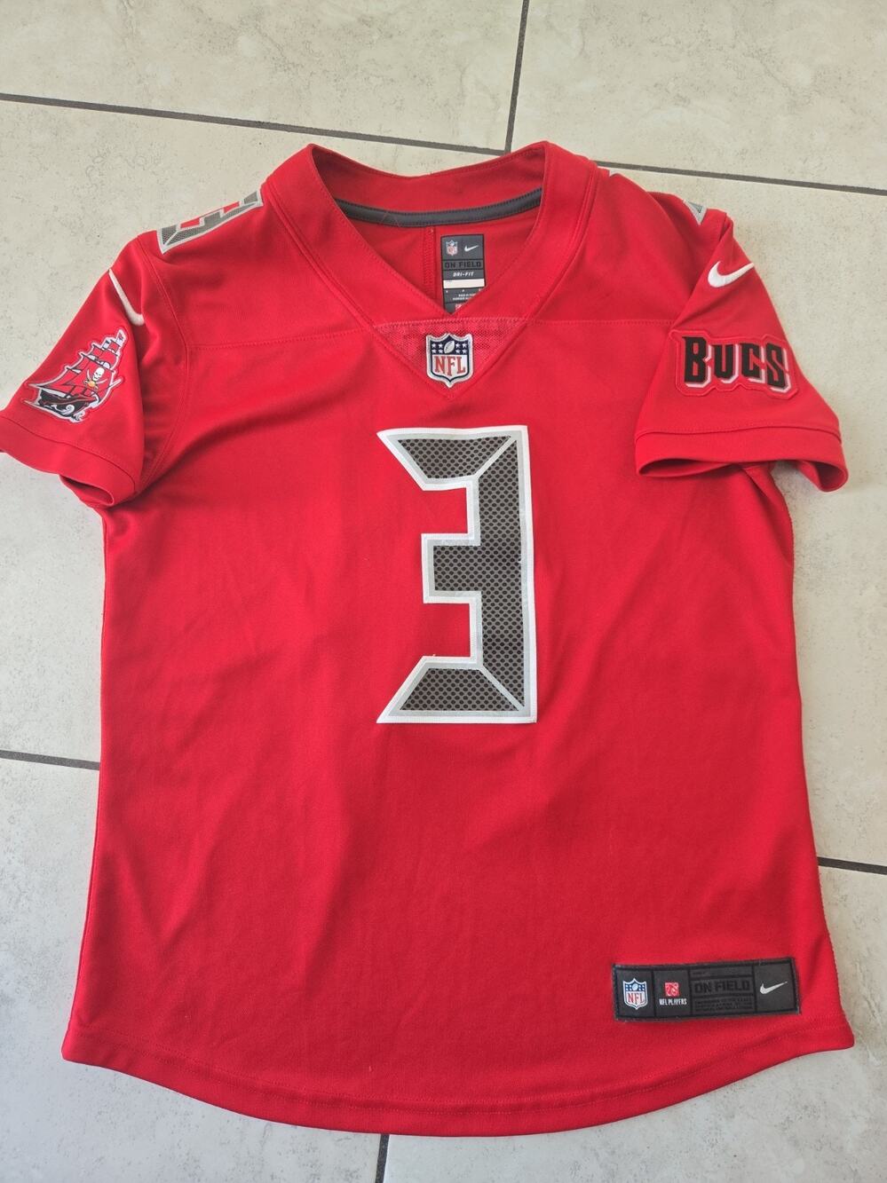 Nike Youth Jameis Winston Buccaneers Jersey Size Large